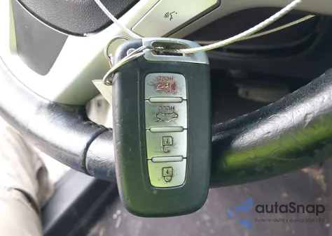 2010 Hyundai Genesis 2.0T Premium из США, поврежденный, VIN KMHHT6KD0AU041148